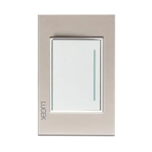 PLACA CON 1 INTERRUPTOR SENCILLO DE 3 MÓDULOS CRISTAL DORADO MARFIL BP01-CDM - LUCEK