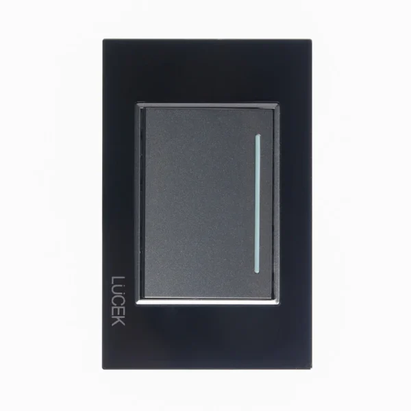 PLACA CON 1 INTERRUPTOR SENCILLO DE 3 MÓDULOS COLORS NEGRO MATE BP01-KN  - LUCEK